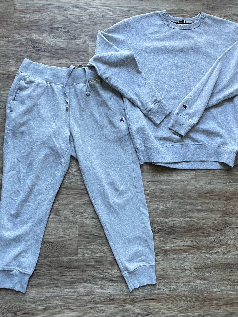 Men Size Medium Champion Joggers Sweatpants Sweatshirt Set Bundle Gray